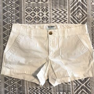 Old Navy White Shorts Size 8